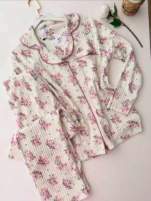 Pink Flowers Önden Dügmeli Pijama Bürümcük Kumaş 6883 - ÇeyizeDairHerşey