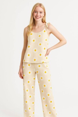 Sunny Bloom Bürümcük Askılı Papatya Pijama Takımı 6868 - ÇeyizeDairHerşey